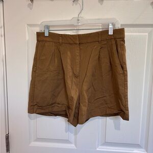 🔴 Old Navy extra high rise shorts